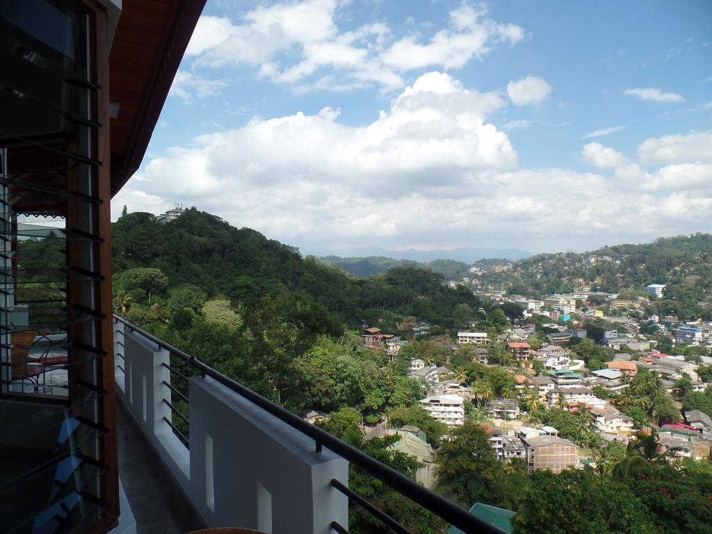 Kandyan Bluestar Villa Екстериор снимка