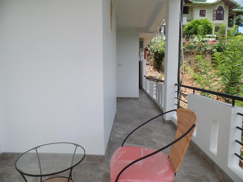 Kandyan Bluestar Villa Екстериор снимка