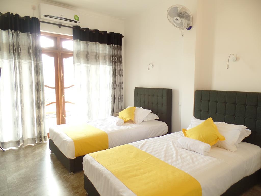 Kandyan Bluestar Villa Екстериор снимка