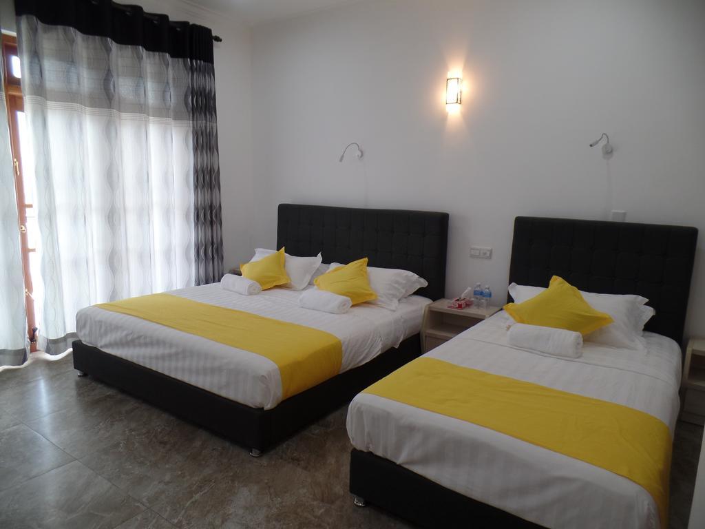 Kandyan Bluestar Villa Стая снимка
