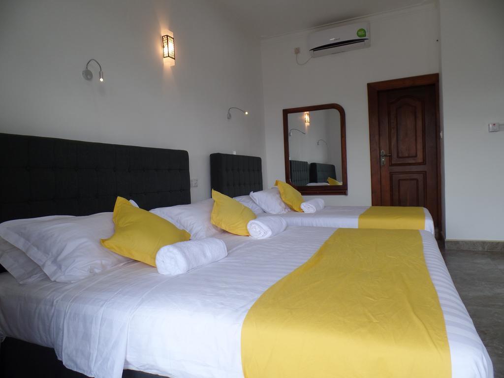 Kandyan Bluestar Villa Стая снимка