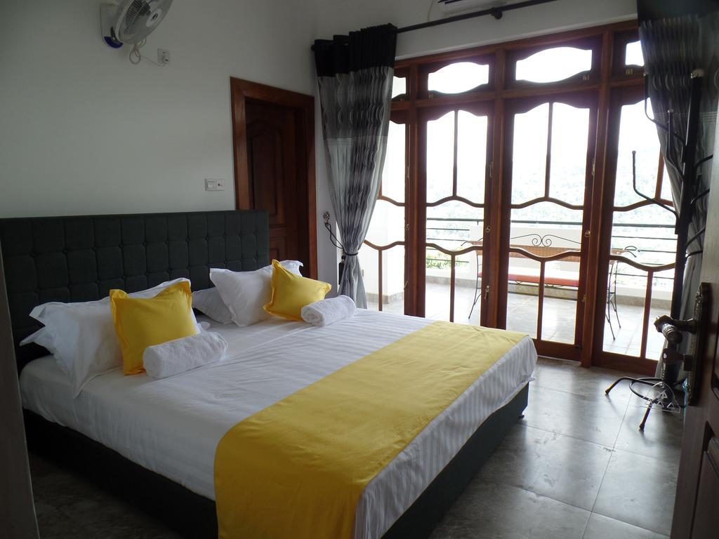 Kandyan Bluestar Villa Стая снимка