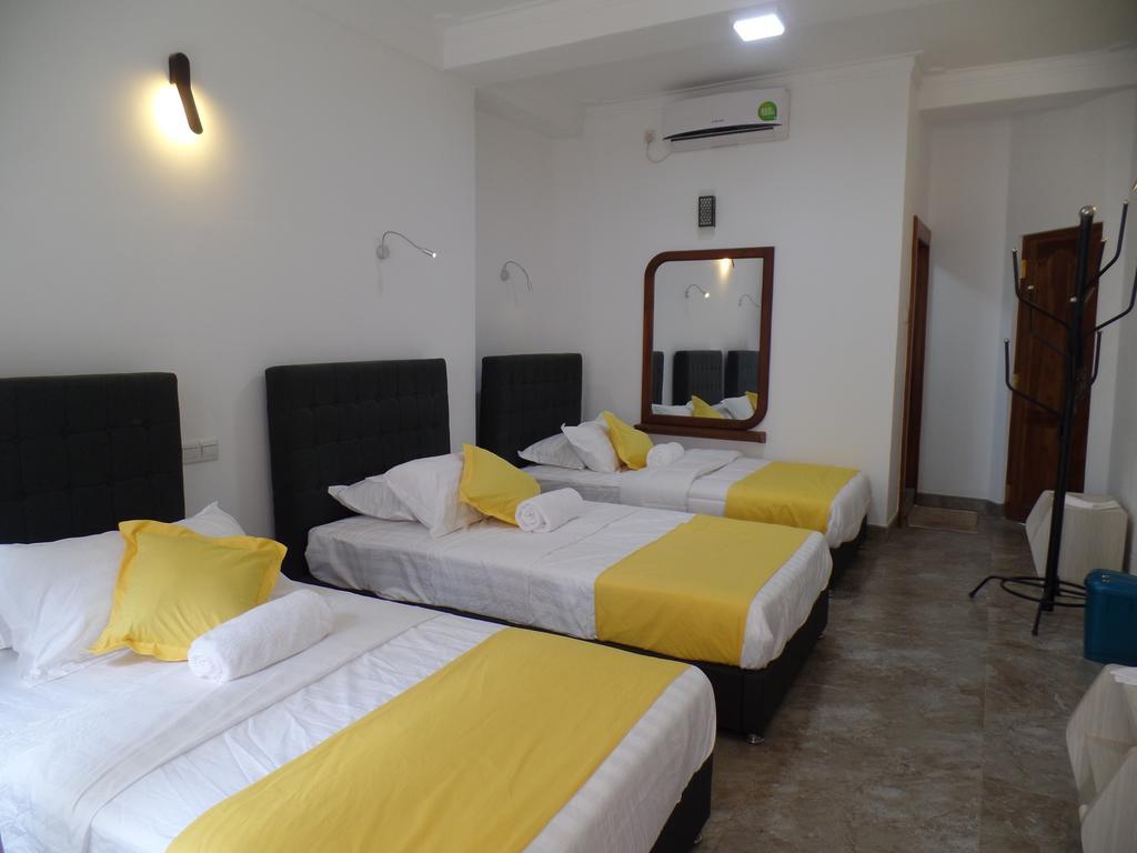 Kandyan Bluestar Villa Стая снимка