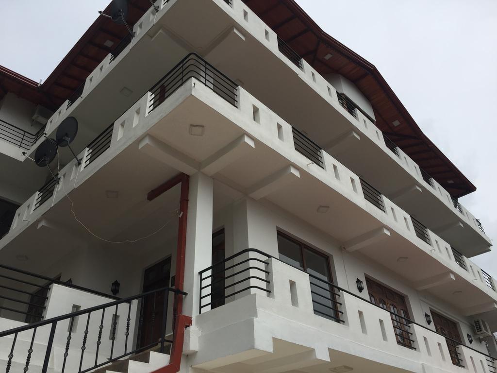 Kandyan Bluestar Villa Екстериор снимка