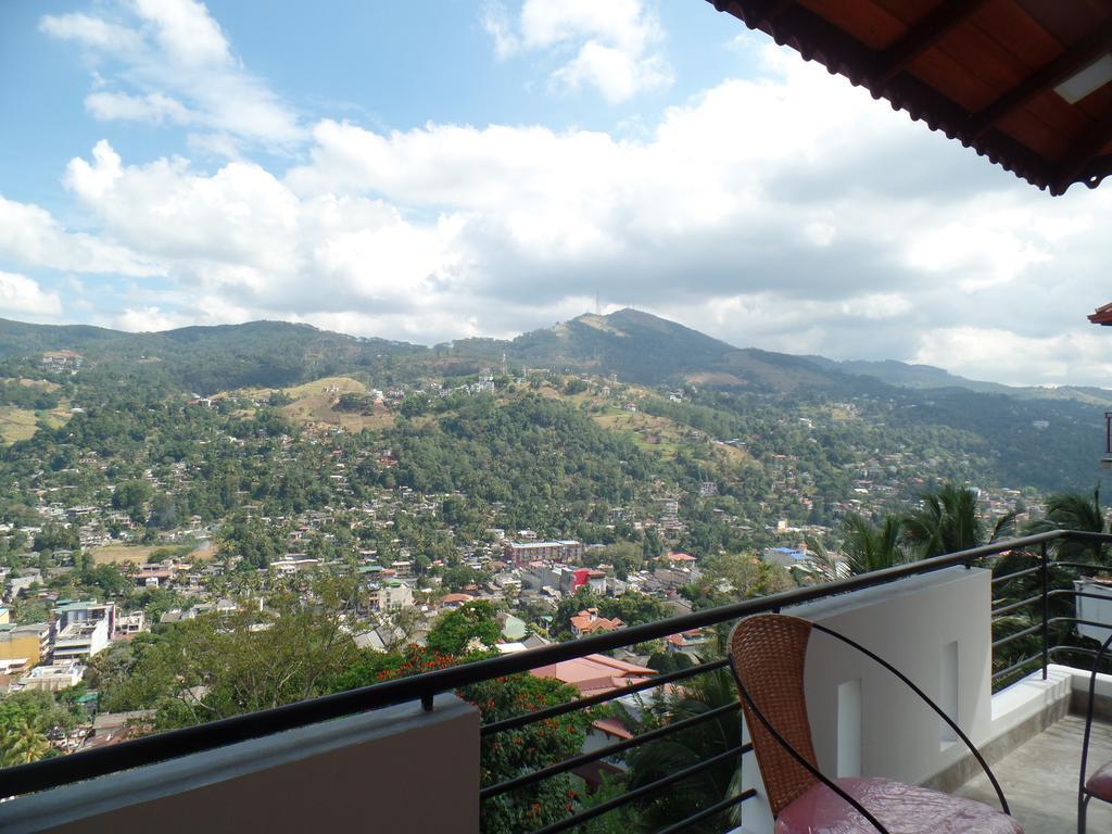 Kandyan Bluestar Villa Екстериор снимка